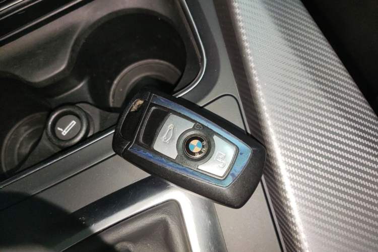 Used BMW 3 Series 2018 320i M Sport Night Edition Vehicle Key