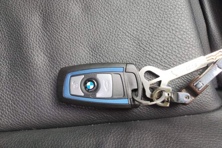 Used BMW 3 Series 2018 320i M Sport Night Edition Vehicle Key