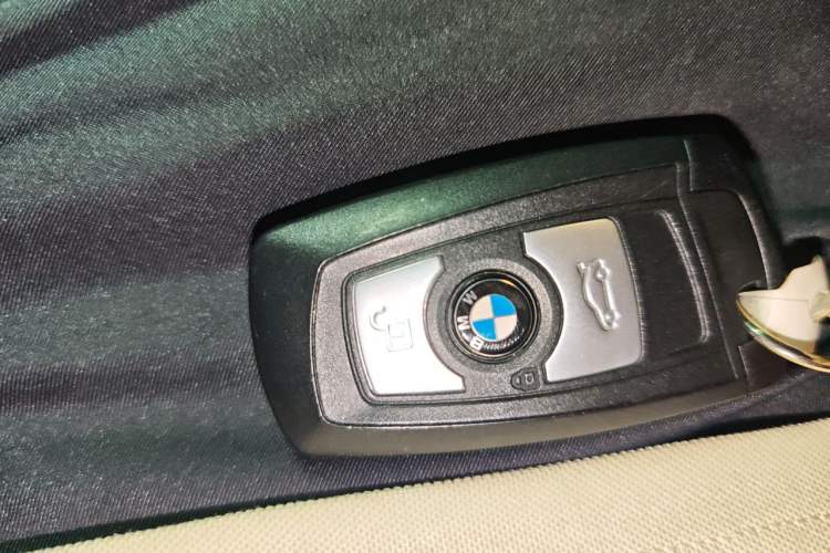 Used BMW 3 Series 2018 320Li Fashion Model Vehicle Key
