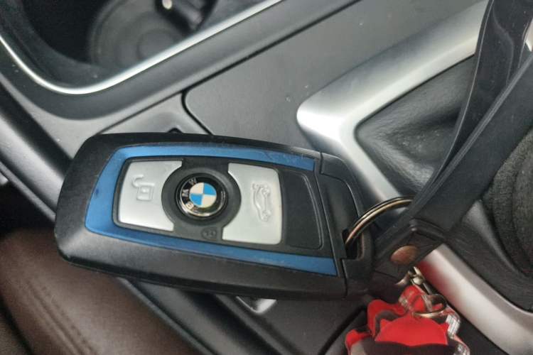 Used BMW 3 Series 2018 320Li M Sport Night Edition Vehicle Key