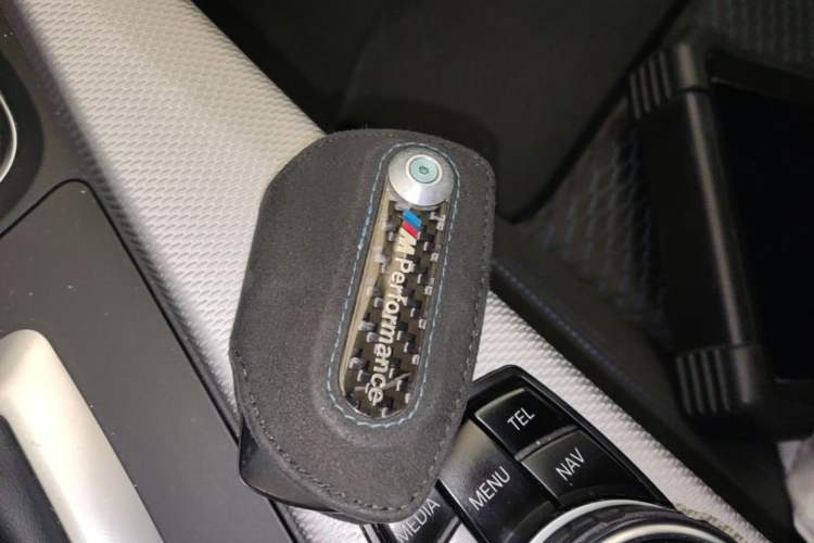 Used BMW 3 Series 2018 320i M Sport Package Vehicle Key