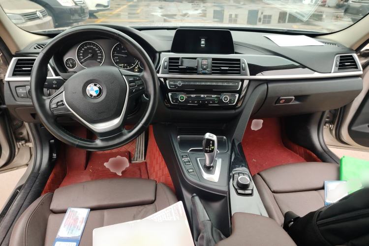 Used BMW 3 Series 2018 320Li Fashion Model Center Console