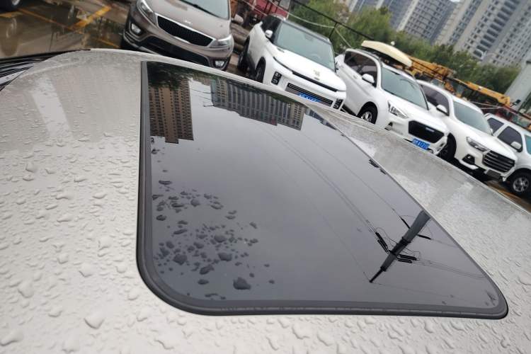 Used BMW 3 Series 2018 320Li Fashion Model Roof