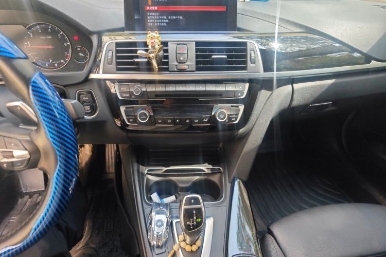 Used BMW 3 Series 2019 320Li M Luxury Package Audio And AC Panel