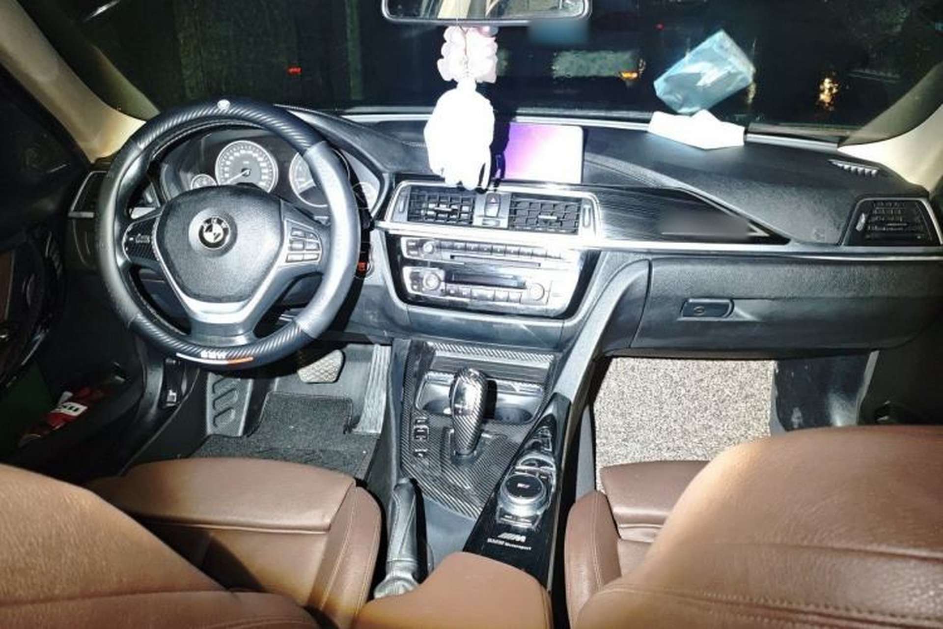 Used BMW 3 Series 2019 320Li Fashion Model Center Console