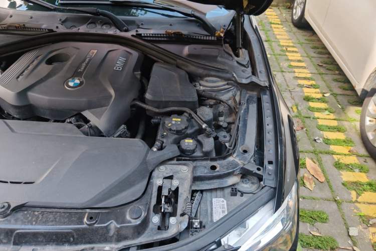 Used BMW 3 Series 2019 320Li M Sport Night Edition Engine Bay Left