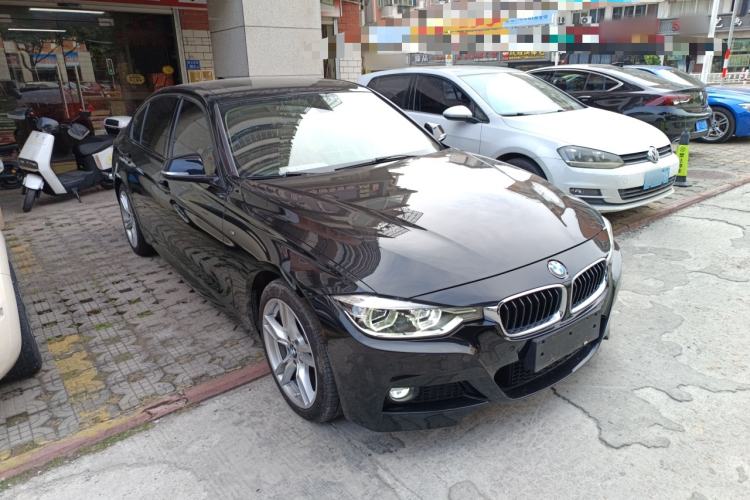 Used BMW 3 Series 2019 320Li M Sport Package Front Right 45 Deg