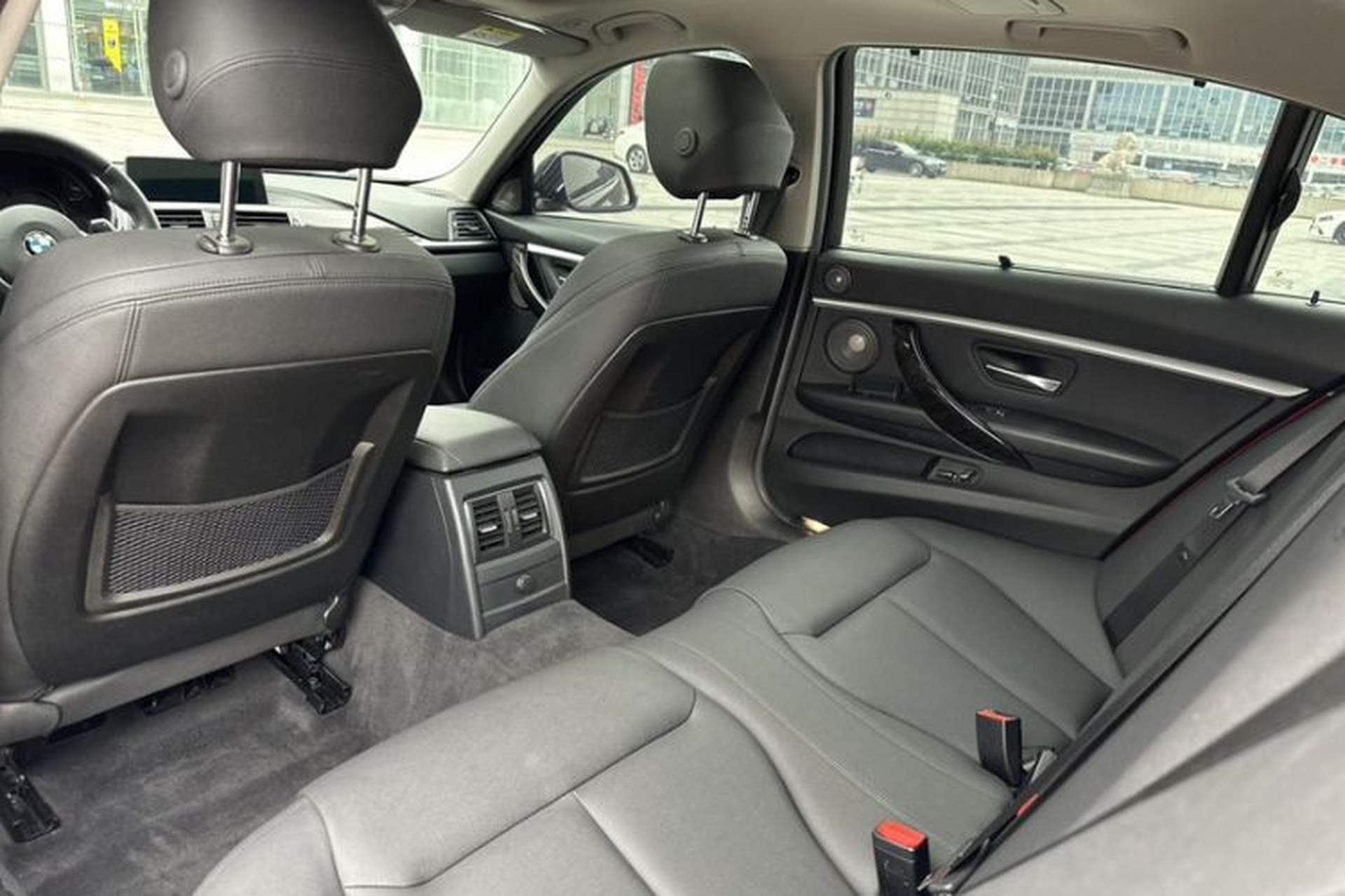 Used BMW 3 Series 2019 320Li M Sport Night Edition Interior 5