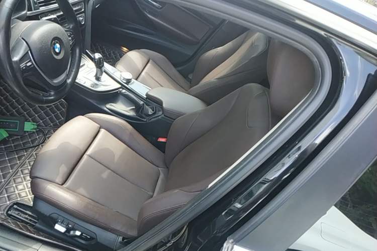 Used BMW 3 Series 2019 320Li xDrive Fashion Model Left Front Seat