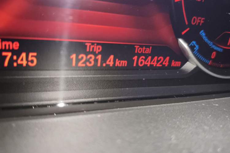 Used BMW 3 Series 2019 320i M Sport Package Odometer Close Up
