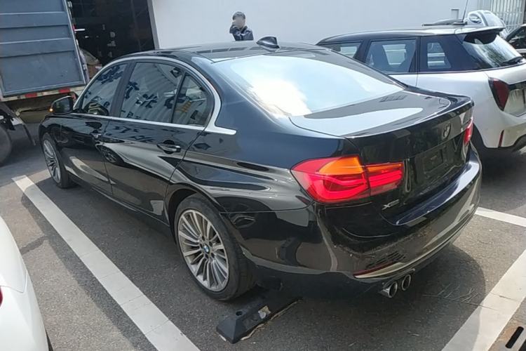 Used BMW 3 Series 2019 320Li xDrive Fashion Model Rear Left 45 Deg