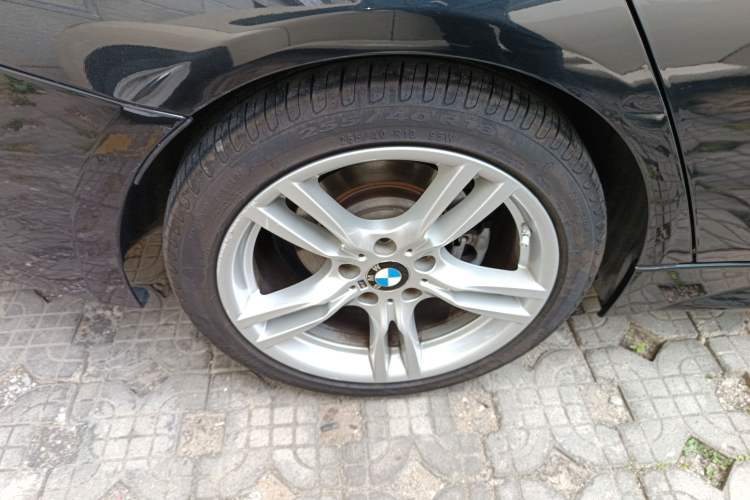 Used BMW 3 Series 2019 320Li M Sport Package Right Rear Wheel Hub
