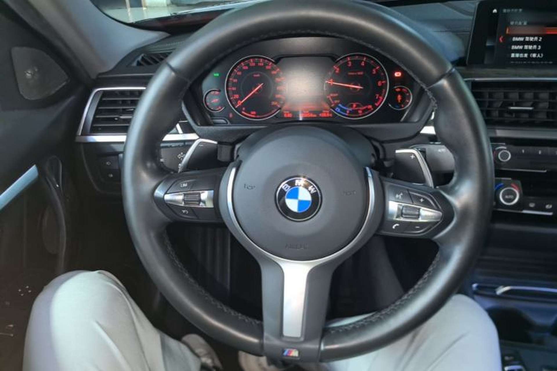 Used BMW 3 Series 2019 320Li M Sport Night Edition Steering Wheel