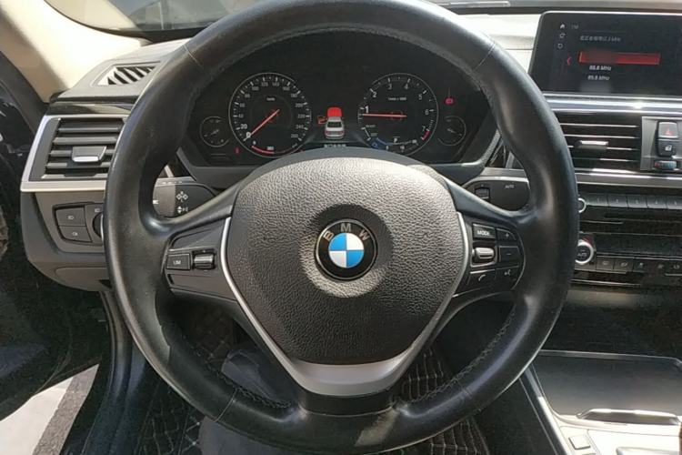 Used BMW 3 Series 2019 320Li xDrive Fashion Model Steering Wheel