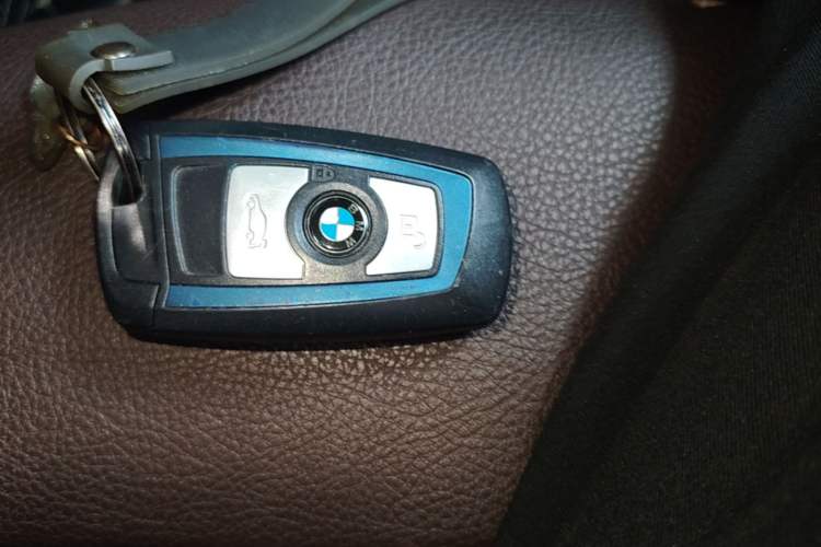 Used BMW 3 Series 2019 320Li M Luxury Package Vehicle Key