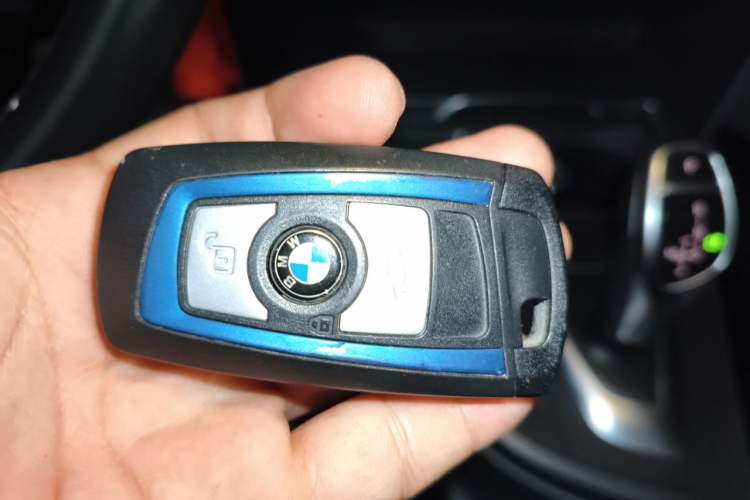 Used BMW 3 Series 2019 320i M Sport Package Vehicle Key
