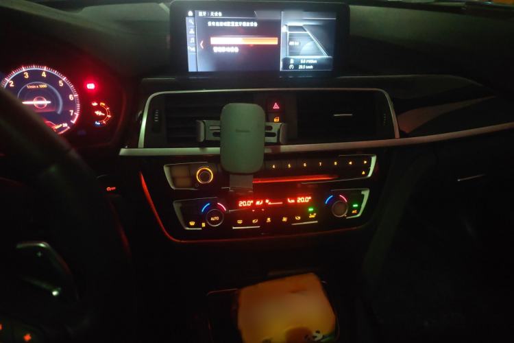 Used BMW 3 Series 2019 320Li M Luxury Package Audio And AC Panel