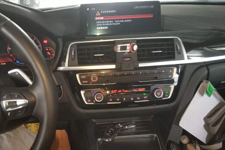 Used BMW 3 Series 2019 320Li M Sport Package Audio And AC Panel