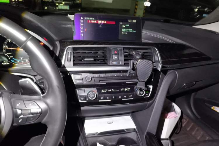 Used BMW 3 Series 2019 320Li M Sport Night Edition Audio And AC Panel
