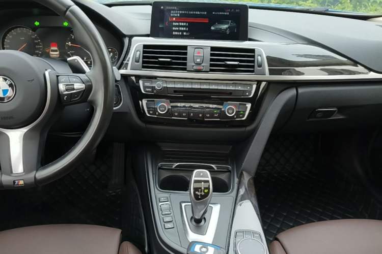 Used BMW 3 Series 2019 320Li M Sport Night Edition Audio And AC Panel