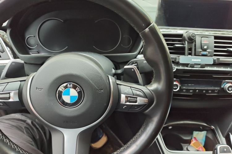 Used BMW 3 Series 2019 320Li M Luxury Package Center Console