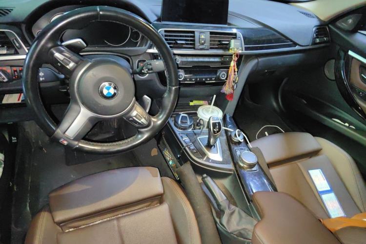 Used BMW 3 Series 2019 320Li M Sport Night Edition Center Console