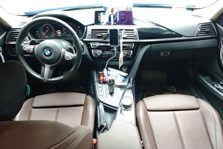 Used BMW 3 Series 2019 320Li M Sport Package Center Console