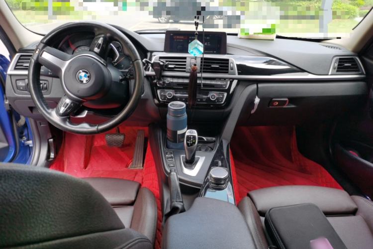 Used BMW 3 Series 2019 320Li M Sport Package Center Console