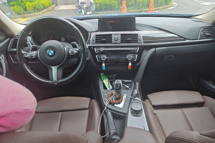 Used BMW 3 Series 2019 320Li M Sport Night Edition Center Console