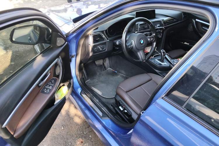 Used BMW 3 Series 2019 320Li M Sport Night Edition Driver Seat