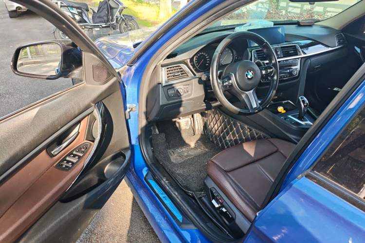 Used BMW 3 Series 2019 320Li M Sport Package Driver Seat