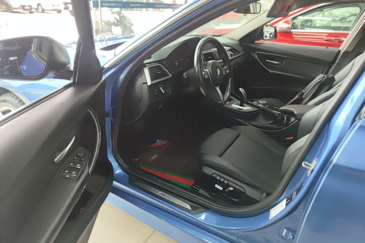 Used BMW 3 Series 2019 320Li M Luxury Package Driver Seat