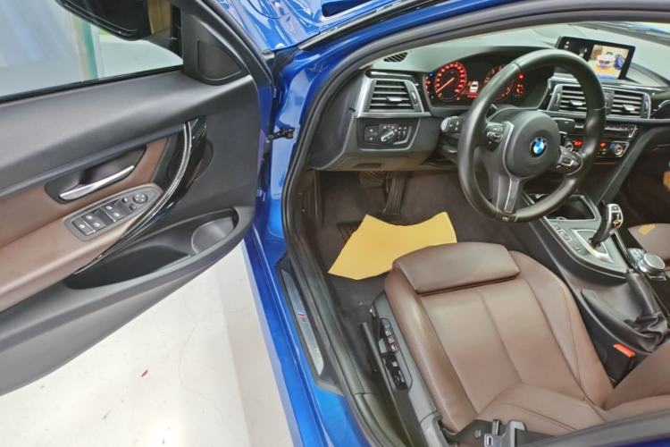 Used BMW 3 Series 2019 320Li M Sport Package Driver Seat