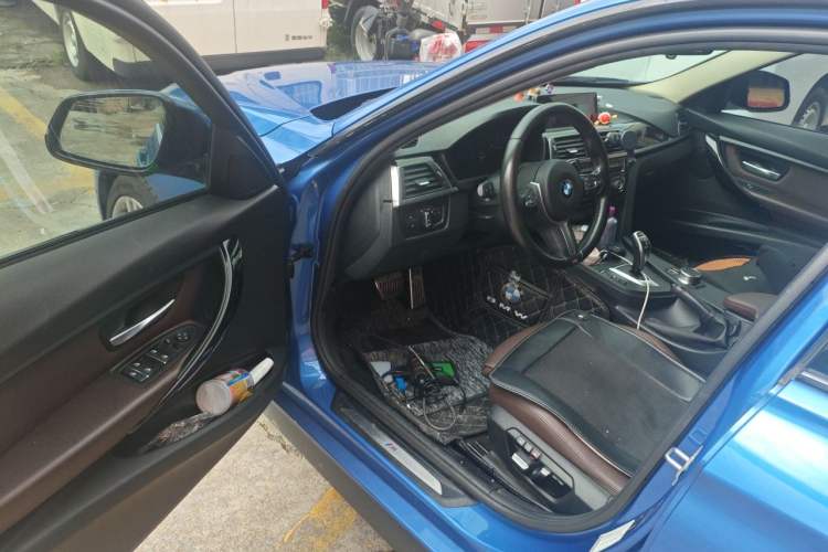 Used BMW 3 Series 2019 320Li M Sport Package Driver Seat