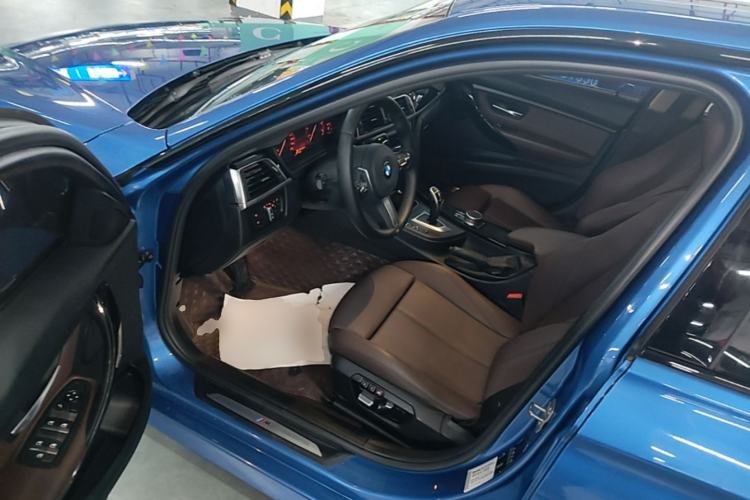 Used BMW 3 Series 2019 320Li M Sport Package Driver Seat
