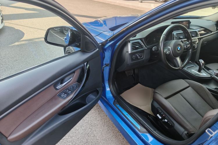 Used BMW 3 Series 2019 320Li M Sport Package Driver Seat