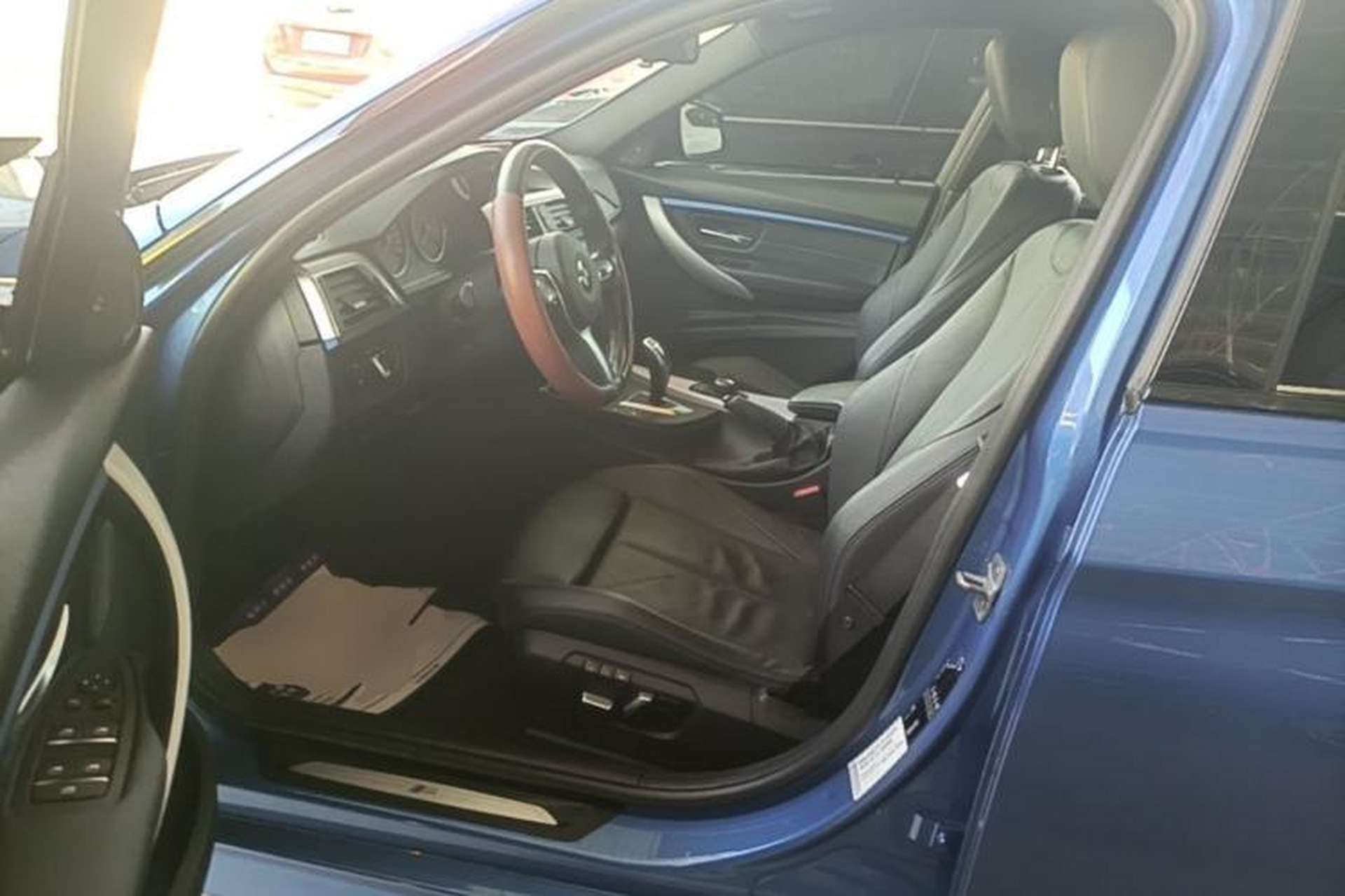 Used BMW 3 Series 2019 320i M Sport Package Driver Seat
