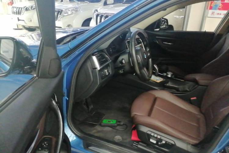 Used BMW 3 Series 2019 320Li M Sport Package Driver Seat