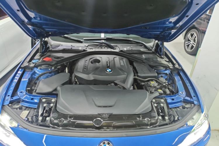 Used BMW 3 Series 2019 320Li M Sport Package Engine Bay
