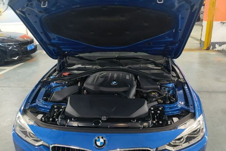 Used BMW 3 Series 2019 320Li M Sport Package Engine Bay