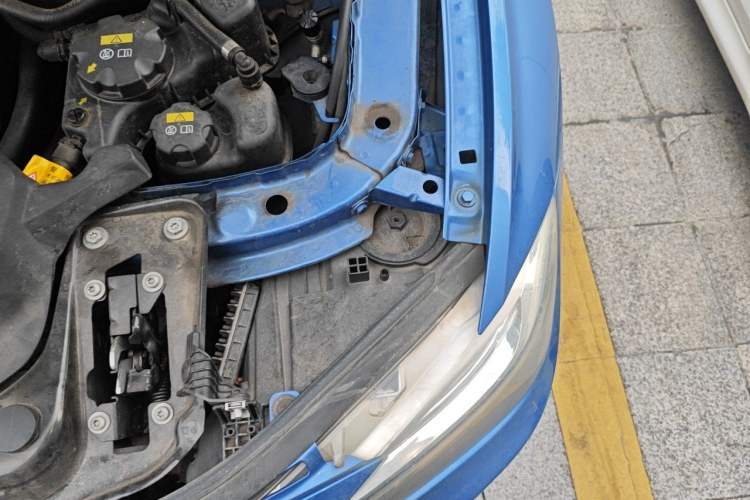 Used BMW 3 Series 2019 320Li M Sport Night Edition Engine Bay Left