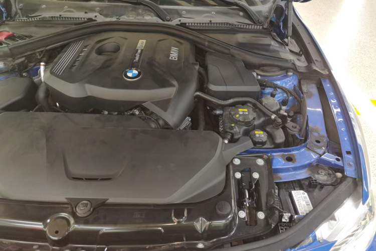 Used BMW 3 Series 2019 320Li M Sport Night Edition Engine Bay Left