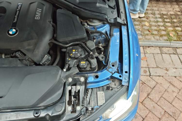 Used BMW 3 Series 2019 320Li M Luxury Package Engine Bay Left