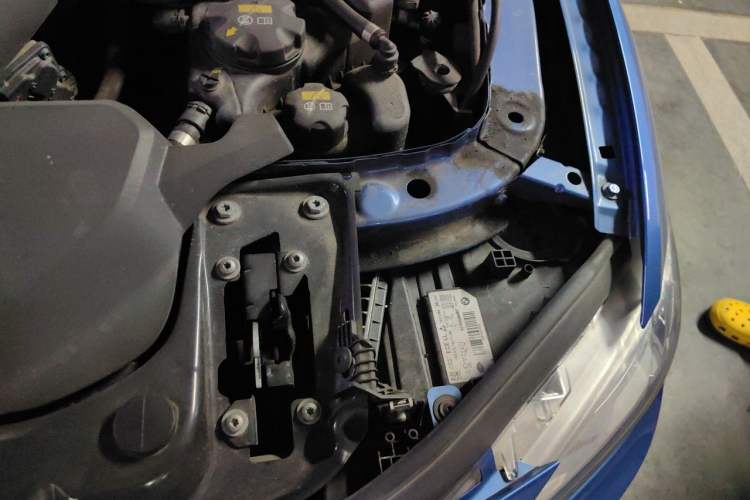 Used BMW 3 Series 2019 320Li M Sport Night Edition Engine Bay Left