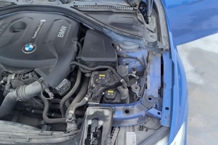 Used BMW 3 Series 2019 320i M Sport Package Engine Bay Left