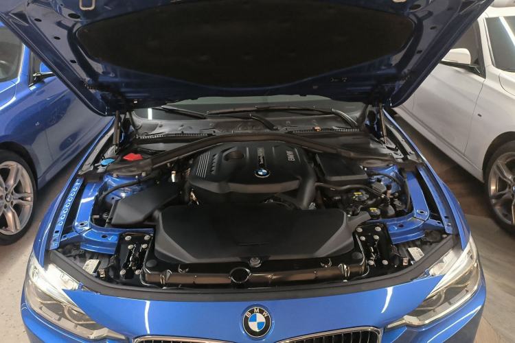 Used BMW 3 Series 2019 320Li M Luxury Package Engine Bay