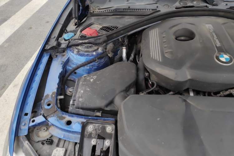 Used BMW 3 Series 2019 320Li M Sport Package Engine Bay Right