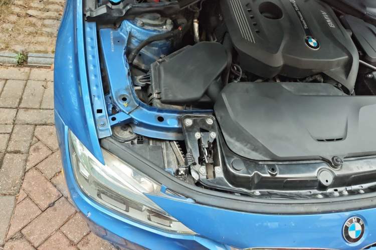 Used BMW 3 Series 2019 320Li M Luxury Package Engine Bay Right