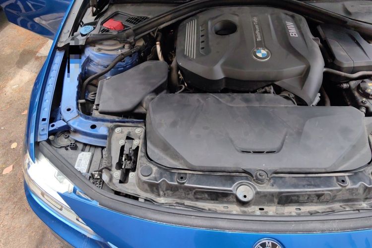 Used BMW 3 Series 2019 320Li M Sport Package Engine Bay Right
