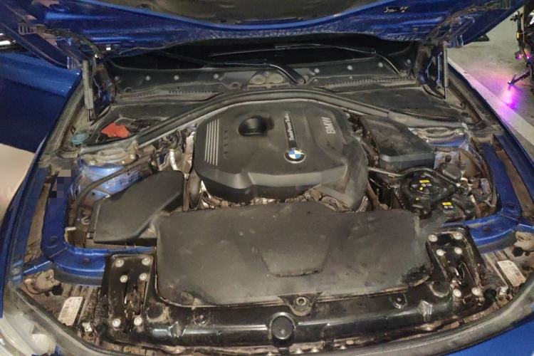 Used BMW 3 Series 2019 320Li M Sport Package Engine Bay